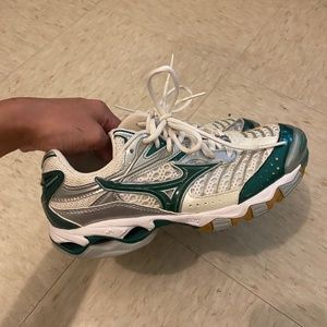 Mizuno Volleyball Shoes Womens